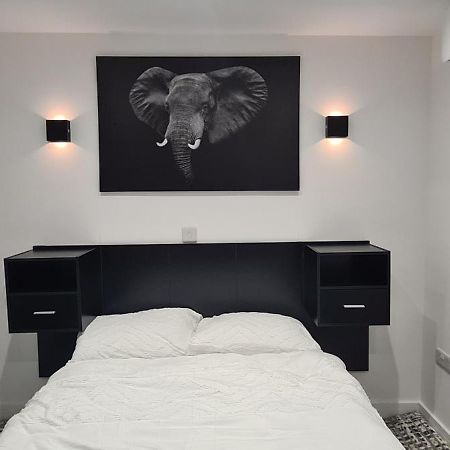 Home Away From Home! Pont Yates Exteriér fotografie